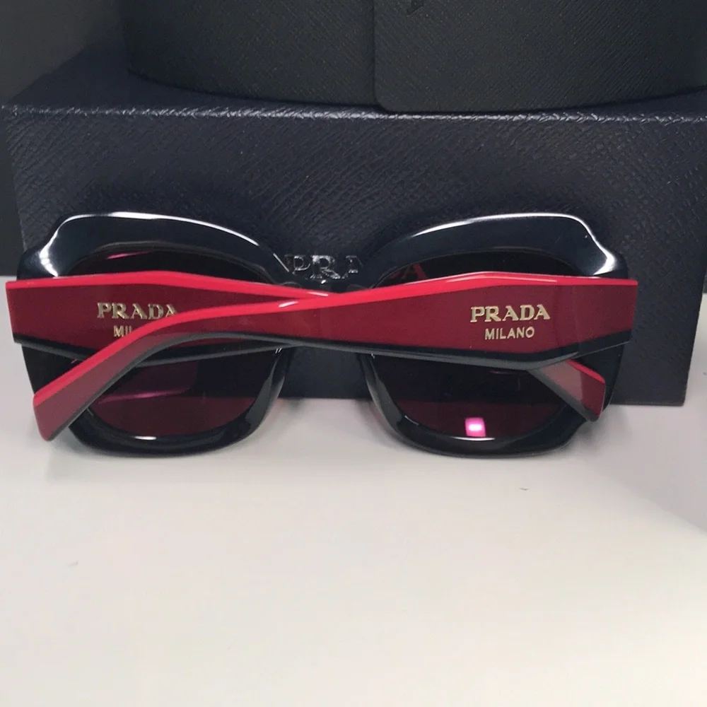 New Authentic Prada PR16YS 1AB06Q Black and Pink Women's Sunglasses